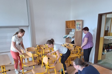 Stěhování a úklid tříd